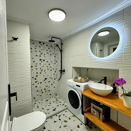 Michalis Urbanhome With Parking 펜션 *