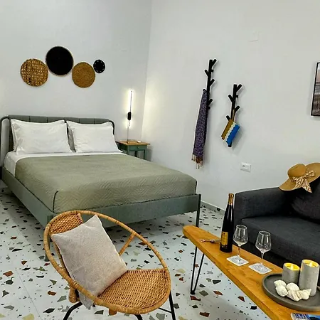 Michalis Urbanhome With Parking