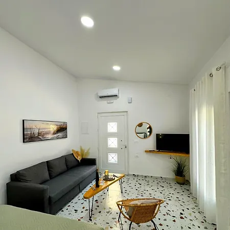Michalis Urbanhome With Parking *