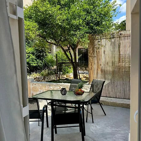 בית נופש Michalis Urbanhome With Parking חאניה