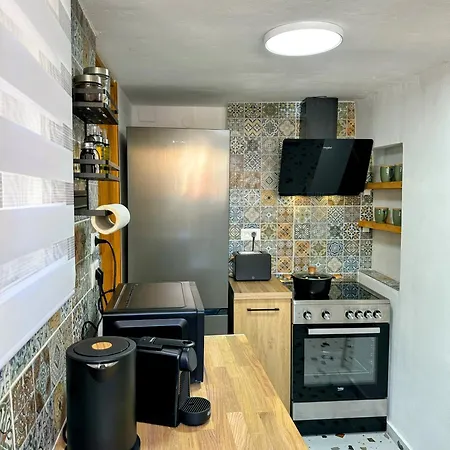 Michalis Urbanhome With Parking